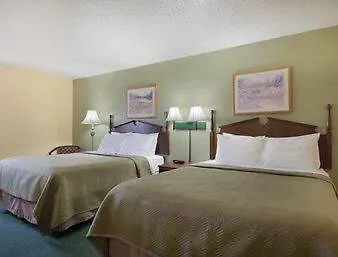 Days By Wyndham Hotel