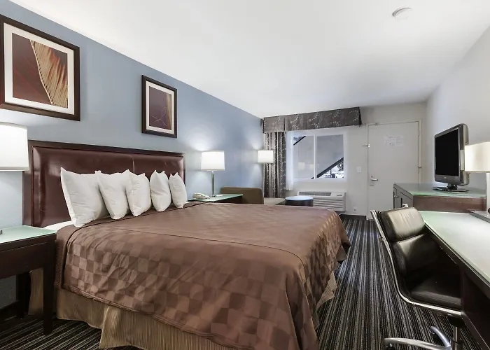 Hotel Days By Wyndham 2*